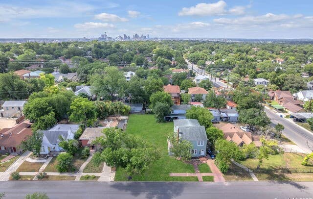 122 W Norwood Ct, San Antonio, TX 78212 — photo 9
