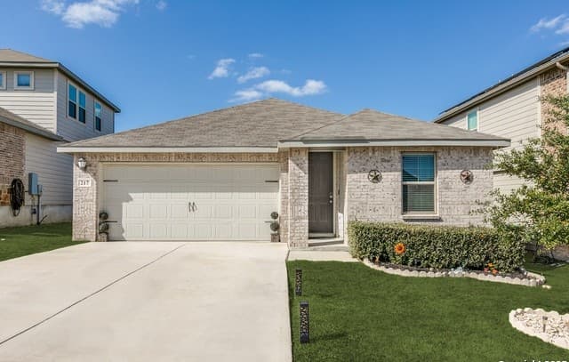 4515 Yoakum Valley