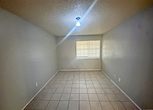 7502  Oak Chase Unit 7504, San Antonio, TX 78239 — photo 20
