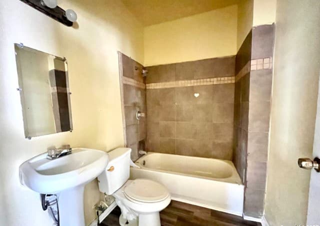 1804  San Luis, San Antonio, TX 78207 — photo 10