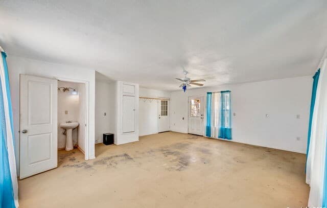 106  Hickory Cir, Floresville, TX 78114 — photo 23