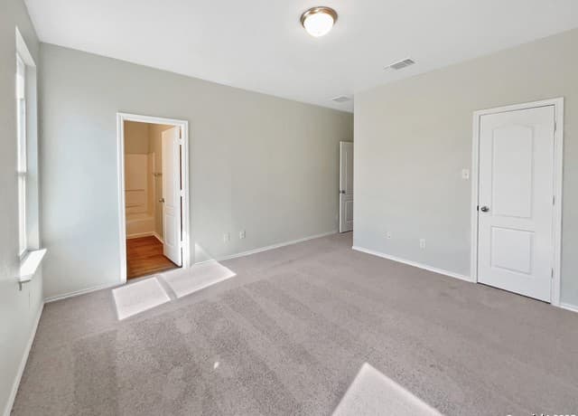 8403  Brazos, San Antonio, TX 78252 — photo 13