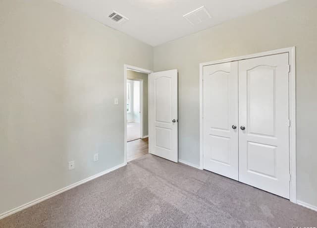 8403  Brazos, San Antonio, TX 78252 — photo 18