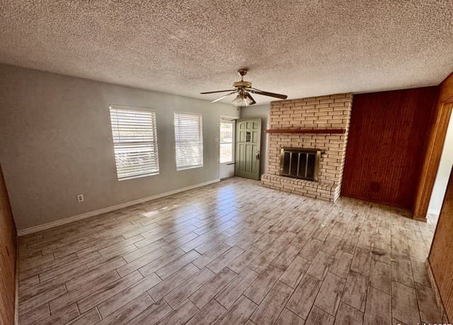 512  Low Meadow, Pleasanton, TX 78064 — photo 6