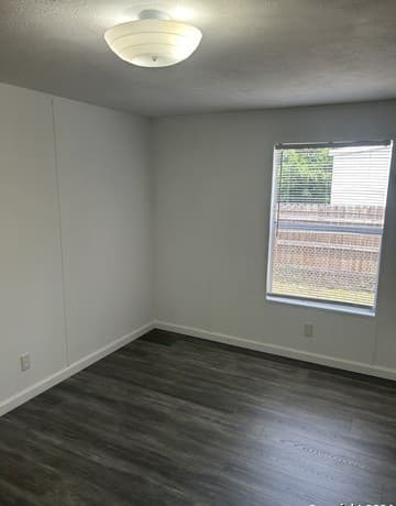 25226  Pat Pkwy, San Antonio, TX 78257 — photo 8