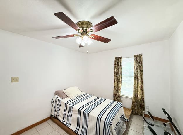 710 W Baetz Blvd., San Antonio, TX 78221 — photo 12