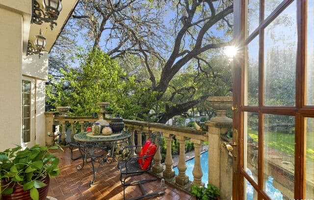 9003  Village Dr, San Antonio, TX 78217 — photo 21