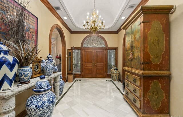 9003  Village Dr, San Antonio, TX 78217 — photo 6