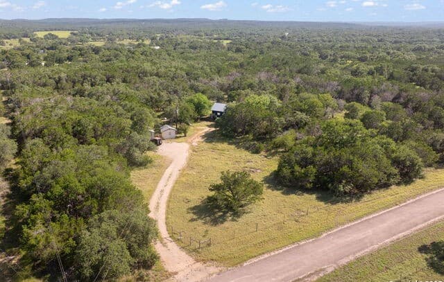 1060  Forest View Dr, Blanco, TX 78606 — photo 4