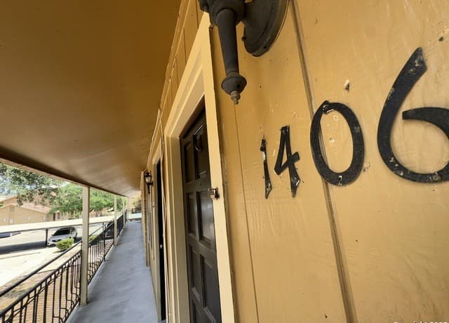 923  Vance Jackson Unit 1406, San Antonio, TX 78201 — photo 3