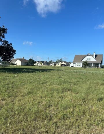 59  Brown Saddle, Bandera, TX 78003 — photo 3