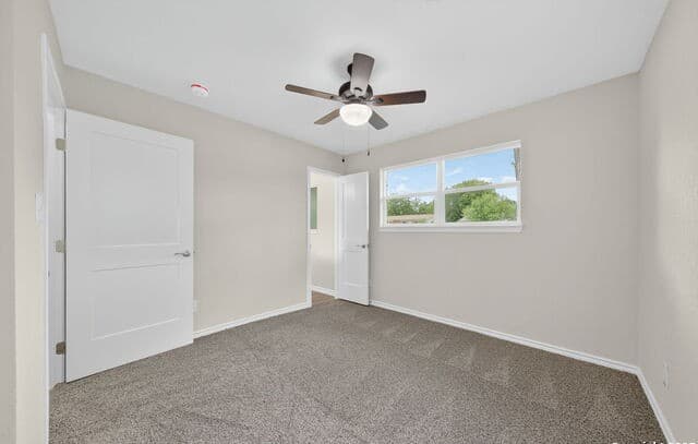 218  Park Ln, Universal City, TX 78148 — photo 14