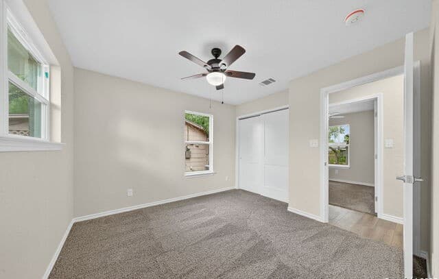 218  Park Ln, Universal City, TX 78148 — photo 16