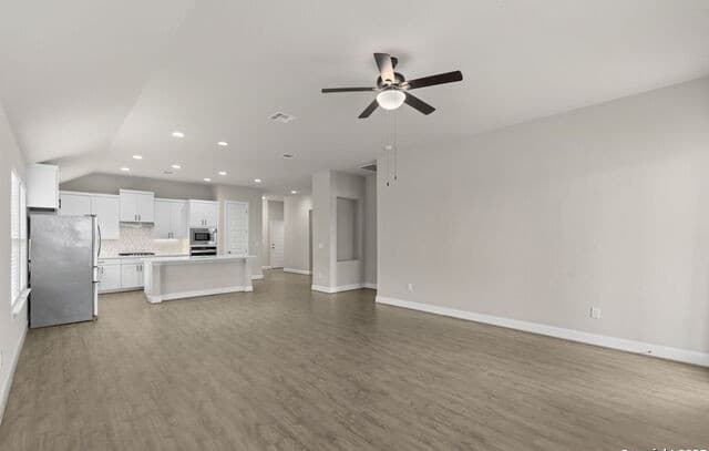 6533  Crockett Cv, Schertz, TX 78108 — photo 7