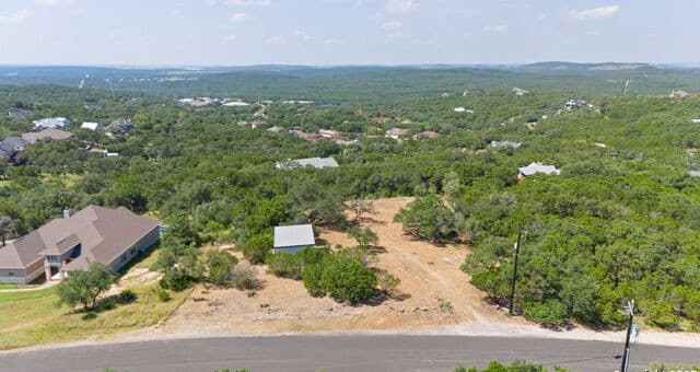1056  Flagstone, San Antonio, TX 78260 — photo 2