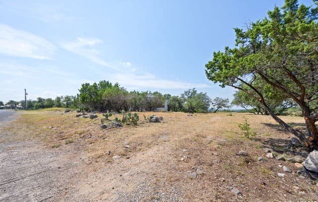 1056  Flagstone, San Antonio, TX 78260 — photo 4