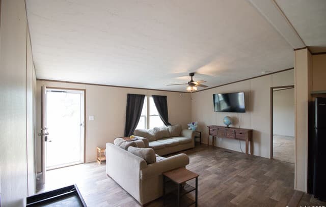 19545  Fm 463, Devine, TX 78016 — photo 3
