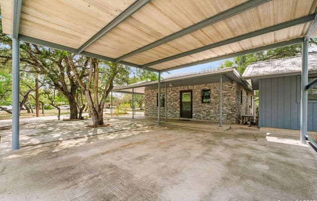 465  Oriente, Pleasanton, TX 78064 — photo 15