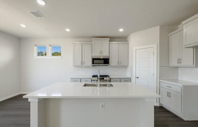 15407  Ivory Hills, San Antonio, TX 78247 — photo 4