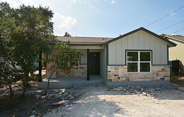 926 High Dr.