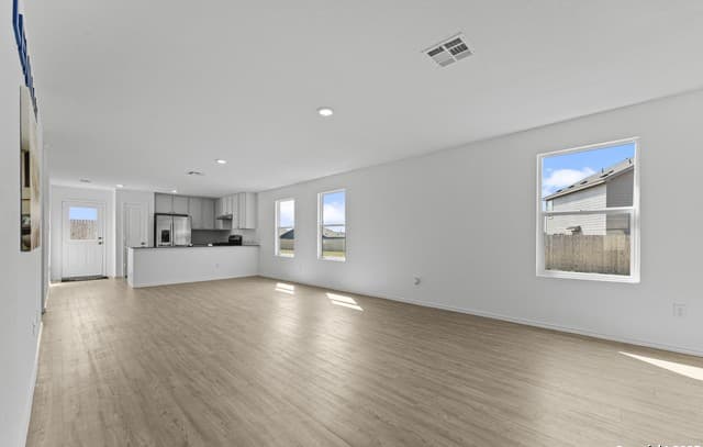 1732  Knoll Ridge, New Braunfels, TX 78130 — photo 4