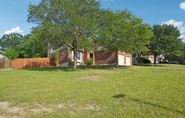 13358  Tusayan, Universal City, TX 78148 — photo 11