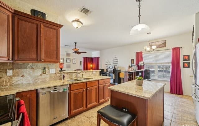 13358  Tusayan, Universal City, TX 78148 — photo 17