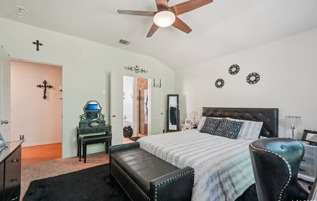 13358  Tusayan, Universal City, TX 78148 — photo 7