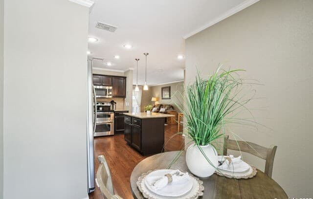 100  Lorenz Unit 1204, San Antonio, TX 78209 — photo 7