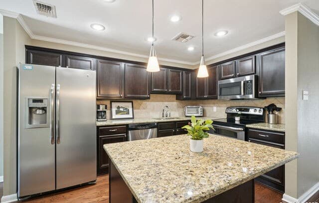 100  Lorenz Unit 1204, San Antonio, TX 78209 — photo 9