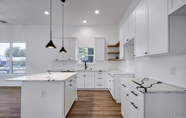 2425  Monterey St, San Antonio, TX 78207 — photo 14