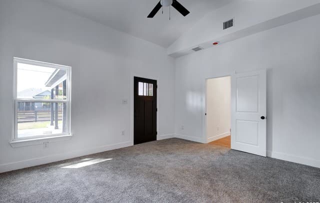 2425  Monterey St, San Antonio, TX 78207 — photo 18