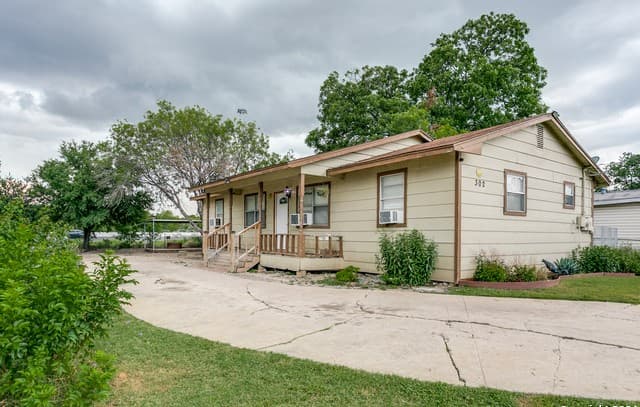 302 Guanajuato, San Antonio, TX 78237