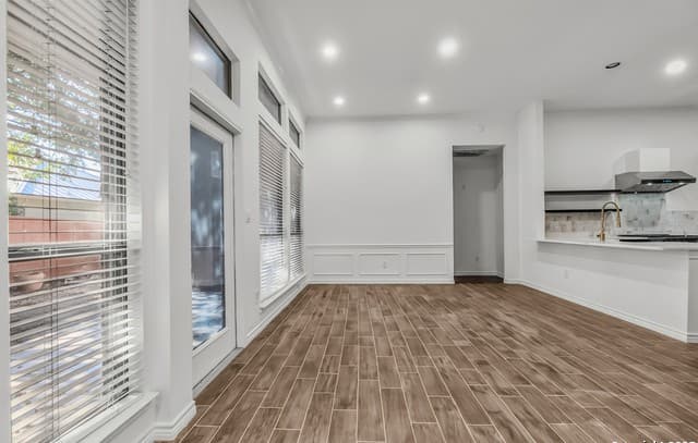 5830  Castle Yard, San Antonio, TX 78218 — photo 10