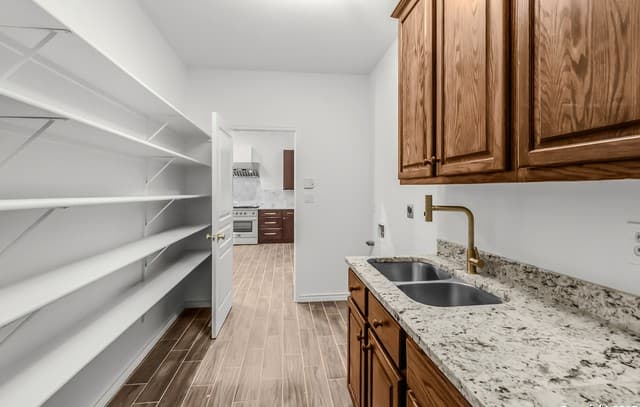 5830  Castle Yard, San Antonio, TX 78218 — photo 18