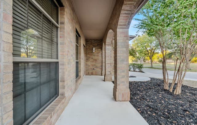 5830  Castle Yard, San Antonio, TX 78218 — photo 3