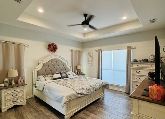 1704  Vista View Dr, Pleasanton, TX 78064 — photo 15