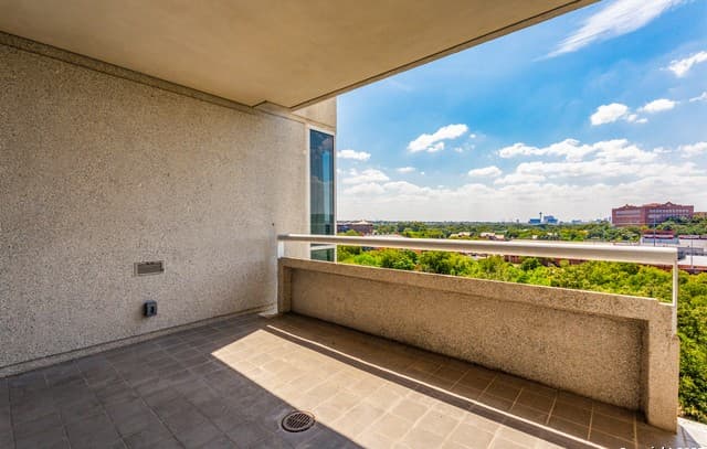 200  Patterson Ave. Unit 610, San Antonio, TX 78209 — photo 24