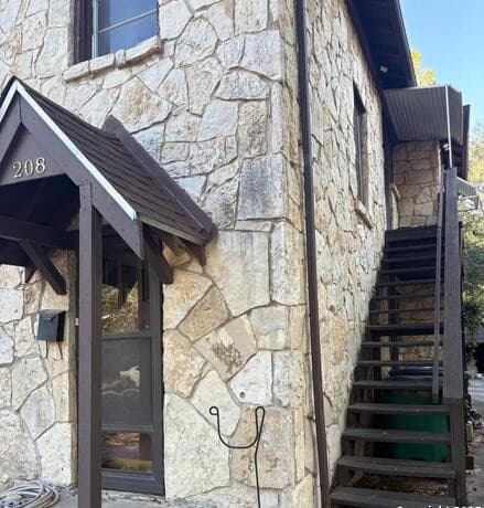 210 E Lullwood Ave, San Antonio, TX 78212 — photo 4