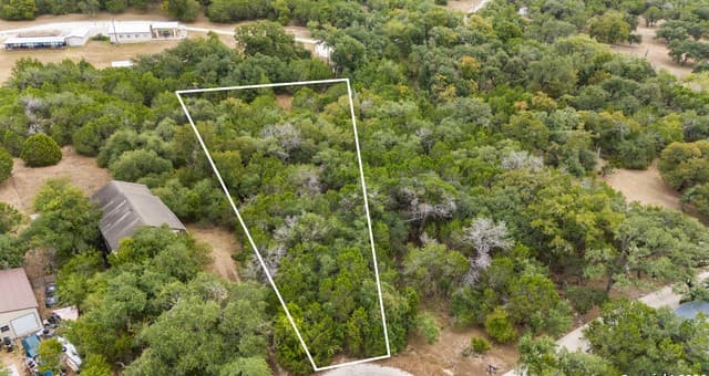 2095  Desiree Street, Canyon Lake, TX 78133 — photo 23