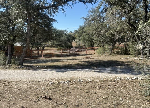 2727  Palomino Springs, Bandera, TX 78003 — photo 4