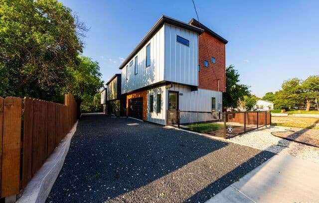 108  Vine St #101, San Antonio, TX 78210 — photo 22