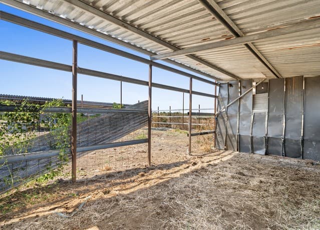 2415  Fm 1518, St Hedwig, TX 78152 — photo 10
