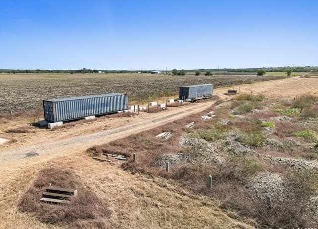 2415  Fm 1518, St Hedwig, TX 78152 — photo 13