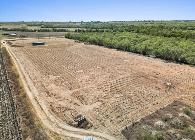 2415  Fm 1518, St Hedwig, TX 78152 — photo 17