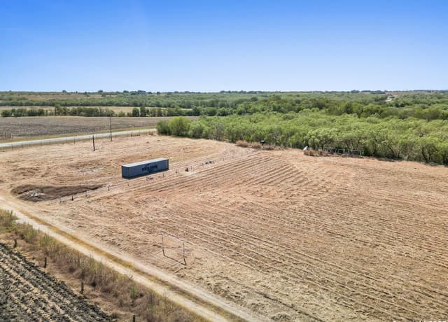 2415  Fm 1518, St Hedwig, TX 78152 — photo 2