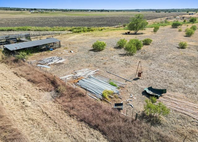 2415  Fm 1518, St Hedwig, TX 78152 — photo 22