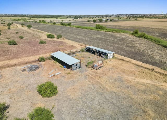 2415  Fm 1518, St Hedwig, TX 78152 — photo 24