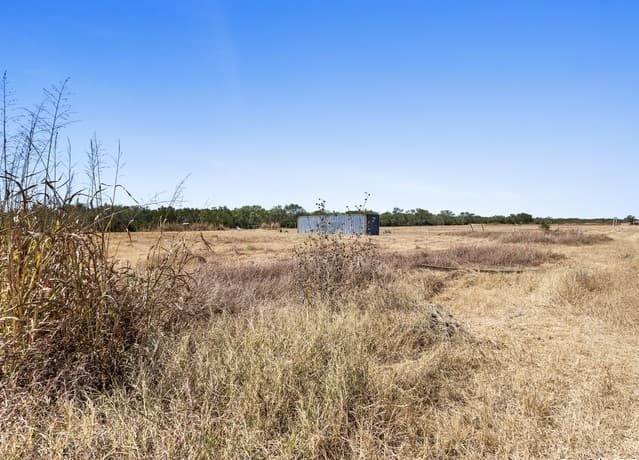 2415  Fm 1518, St Hedwig, TX 78152 — photo 5