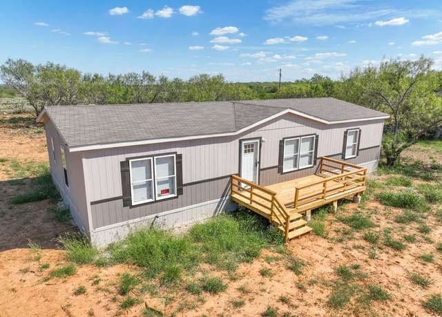 636 County Road 1615